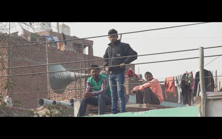 Laal Jalti Hai Chita